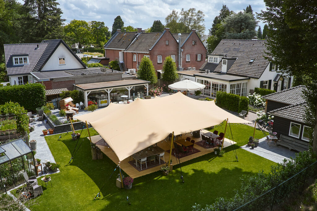 stretchtent huren bij partyverhuur nunspeet