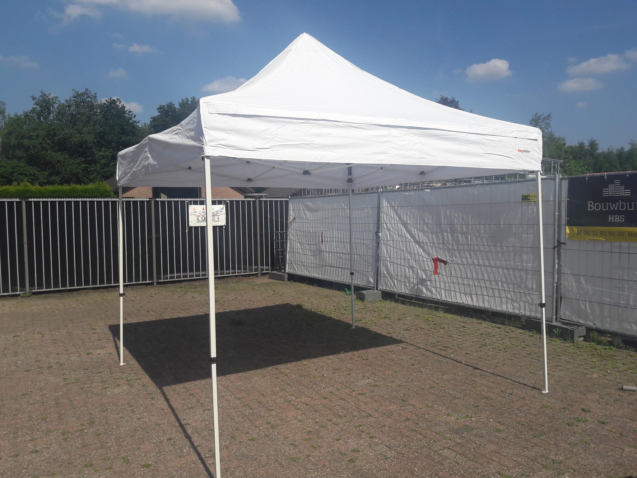 vouwtent/easyup 3x3 meter partyverhuur nunspeet